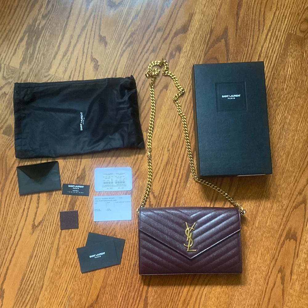 Ysl brand new wallet in chain with tags